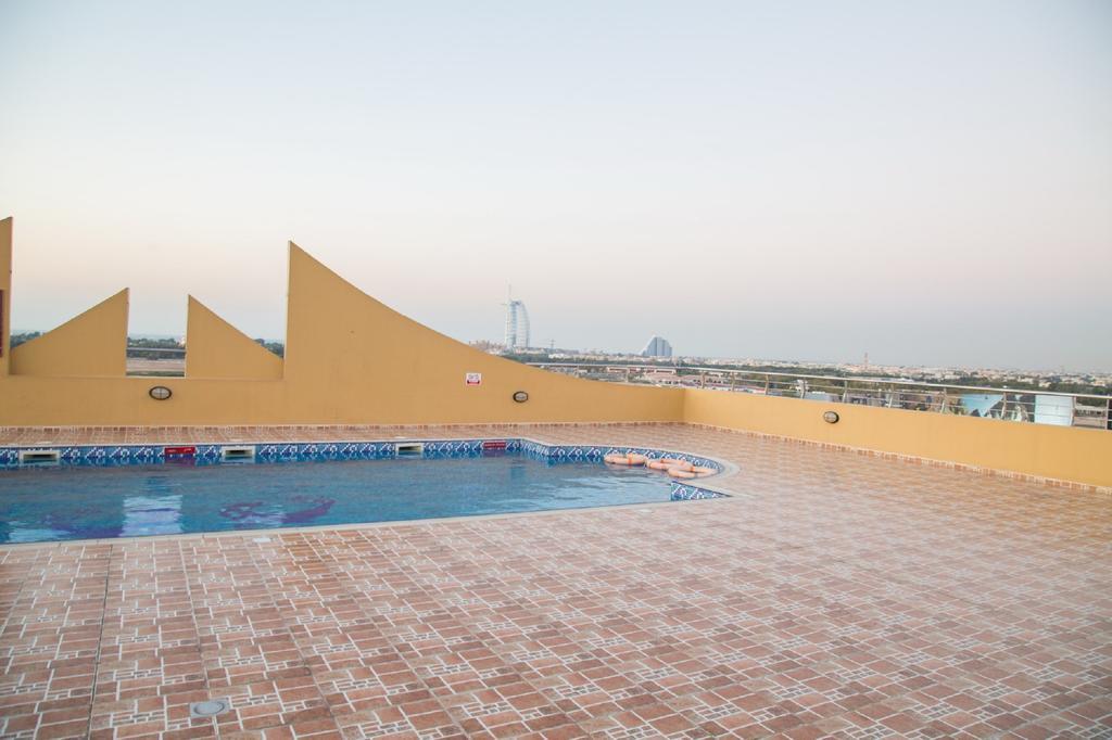 Pride Hotel Apartments Dubai Eksteriør billede